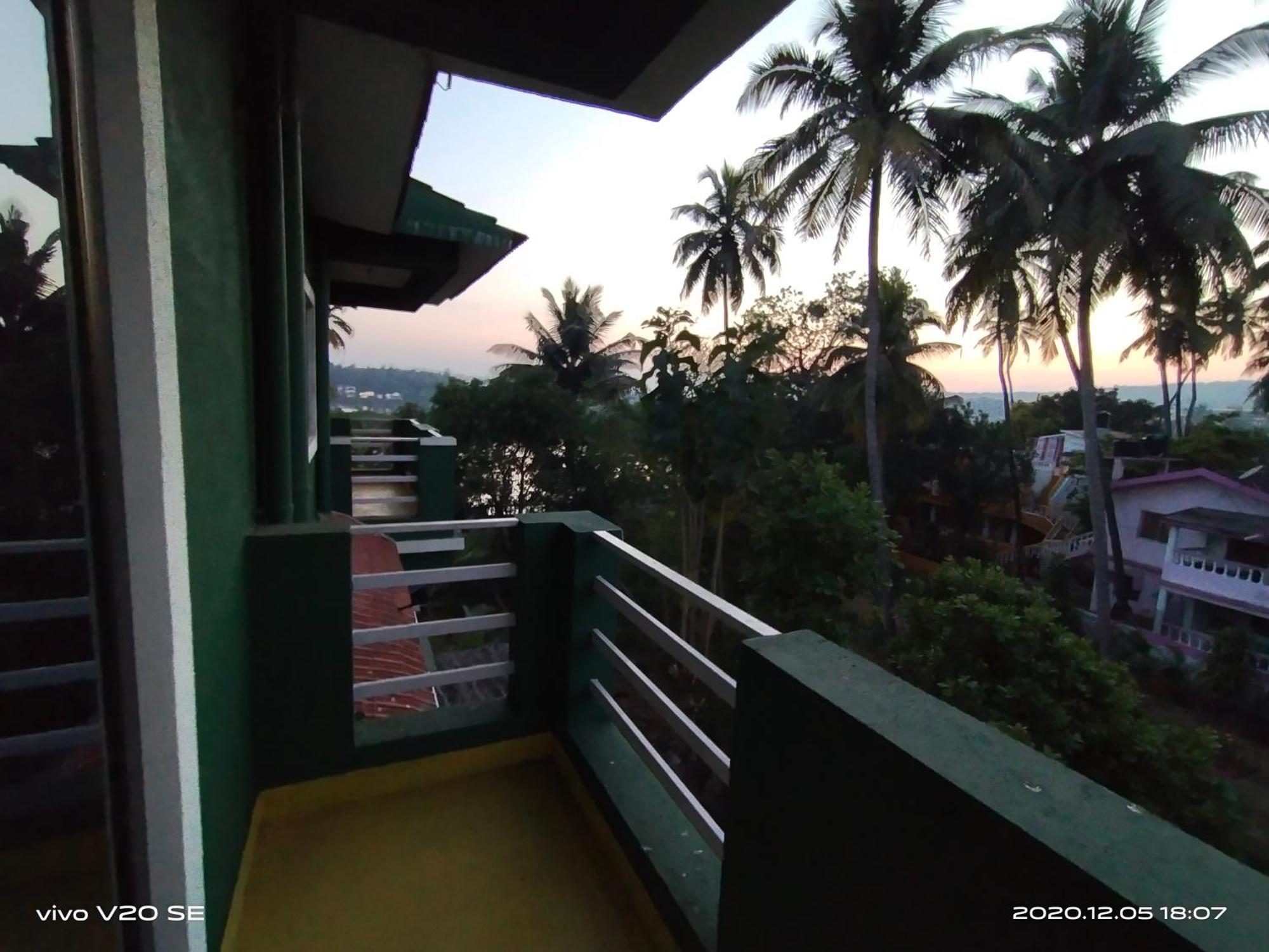 Green Nest Hostel, Baga- North Goa Арпора Екстериор снимка